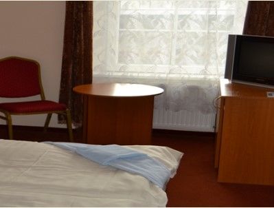 Hotel Cerny Orel Zatec エクステリア 写真